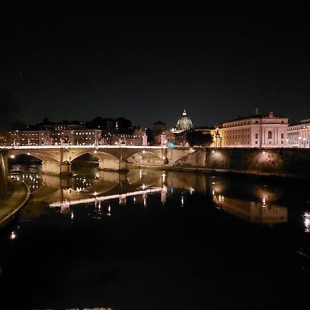 Apartmán Pantofola Del Papa Luxury At Vatican Řím Exteriér fotografie