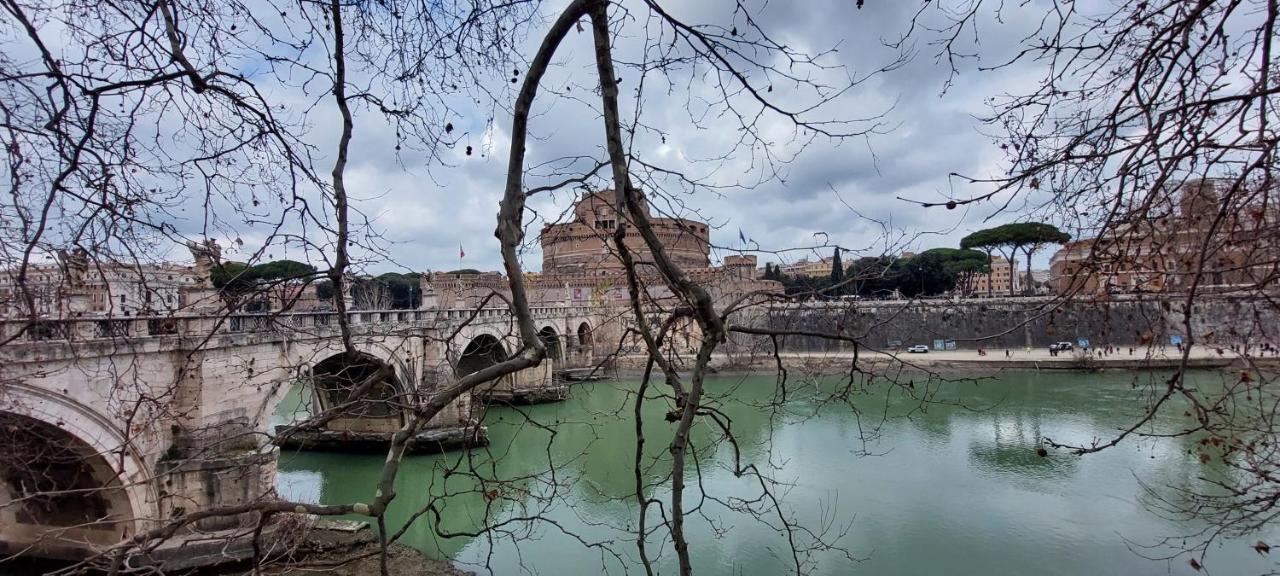 Apartmán Pantofola Del Papa Luxury At Vatican Řím Exteriér fotografie